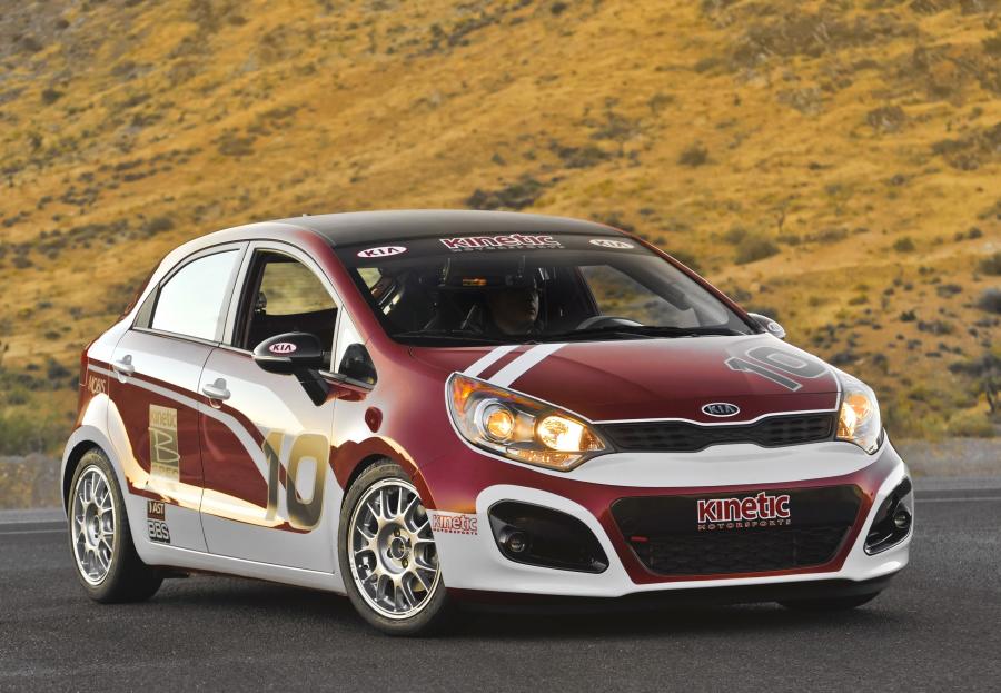  Kia Rio B-Spec Racer 2011 года  (фото 25 из 25)